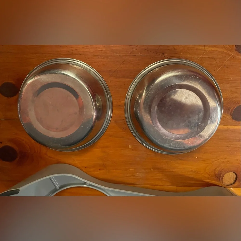 Gibson Home Bow Wow Meow 3 Piece Elevated Pet Bowl Dinner Set
